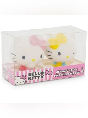 NIB - Sanrio Hello Kitty and Mimmy Ceramic Salt and Pepper Shaker Set